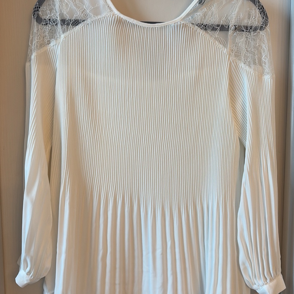 Adrianna Papell White Lace Blouse